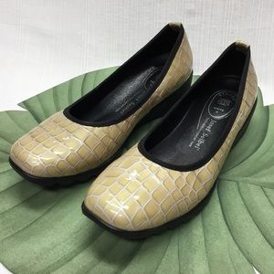 Josef Seibel Beige Pattern Low Wedges